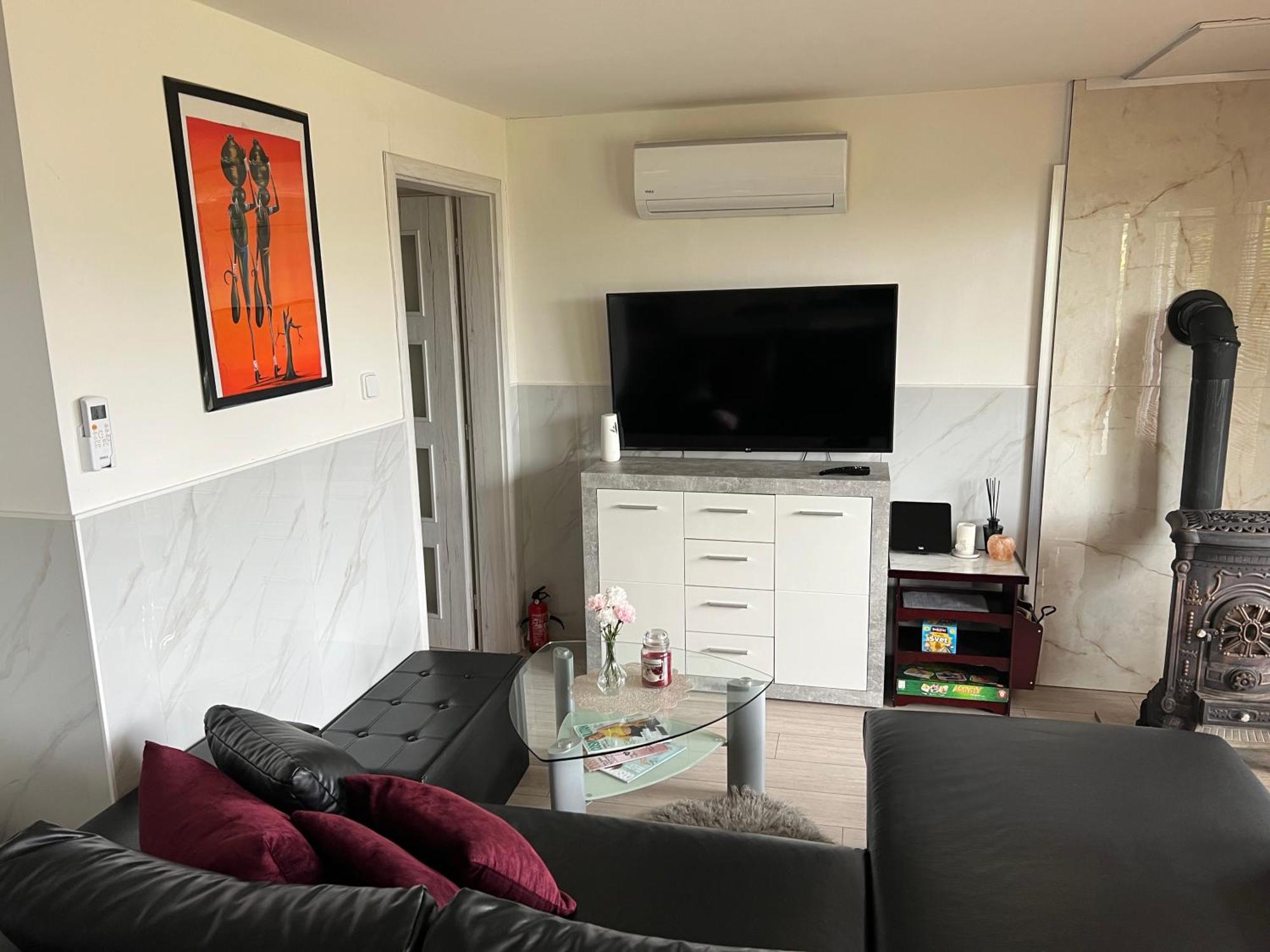 Johnys Apartment Ostrava Dış mekan fotoğraf
