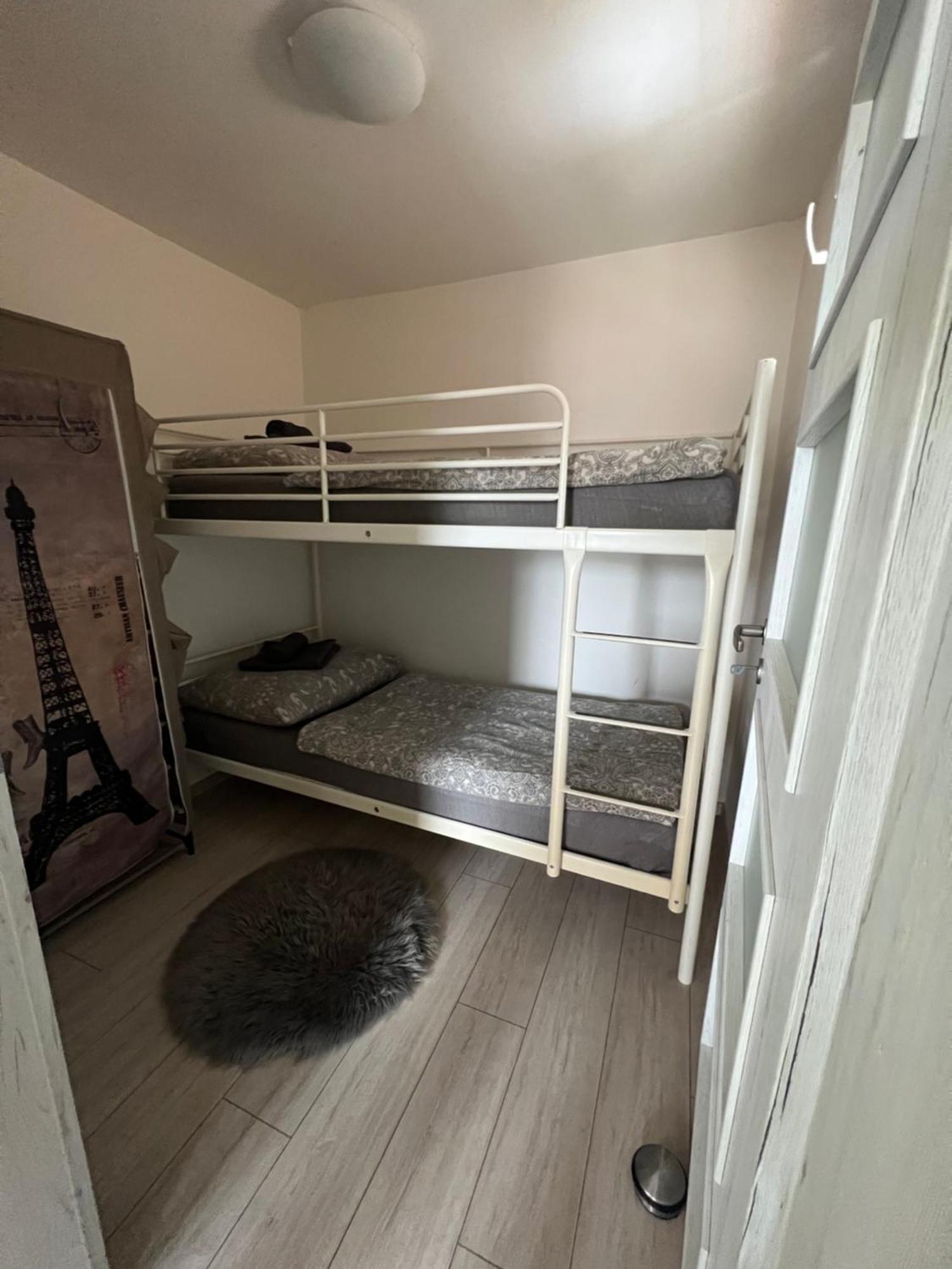 Johnys Apartment Ostrava Dış mekan fotoğraf